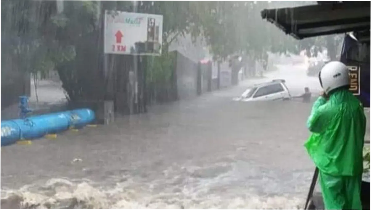 Hujan Deras dan Banjir di Indonesia: Penyebab, Dampak, dan Upaya Mitigasi