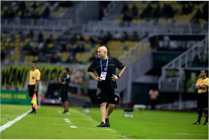 Bernardo Tavares dan Strategi Persebaya untuk Menghadapi Persis Solo