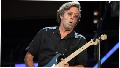 Eric Clapton Mengalami Insiden Tak Mengenakkan di Konser: Dilempar Penonton dan Menghentikan Pertunjukan