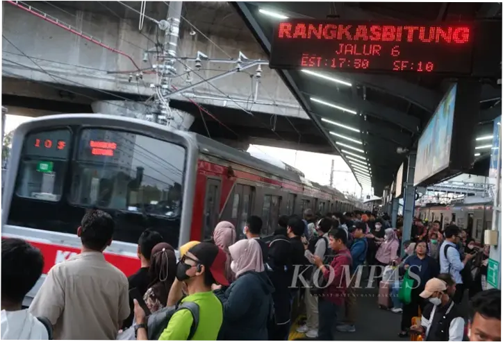 KRL Commuter Line: Nadi Hidup Warga Penyangga Jakarta