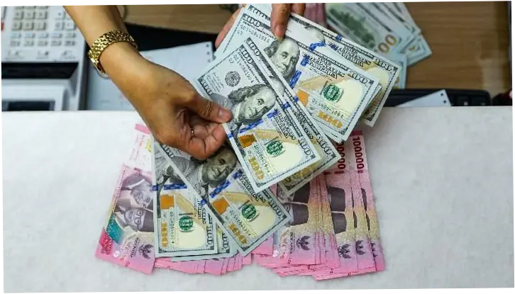 Kurs Dollar Hari Ini Sentuh Rp17.630, Rupiah Masih Tertekan Sentimen Global