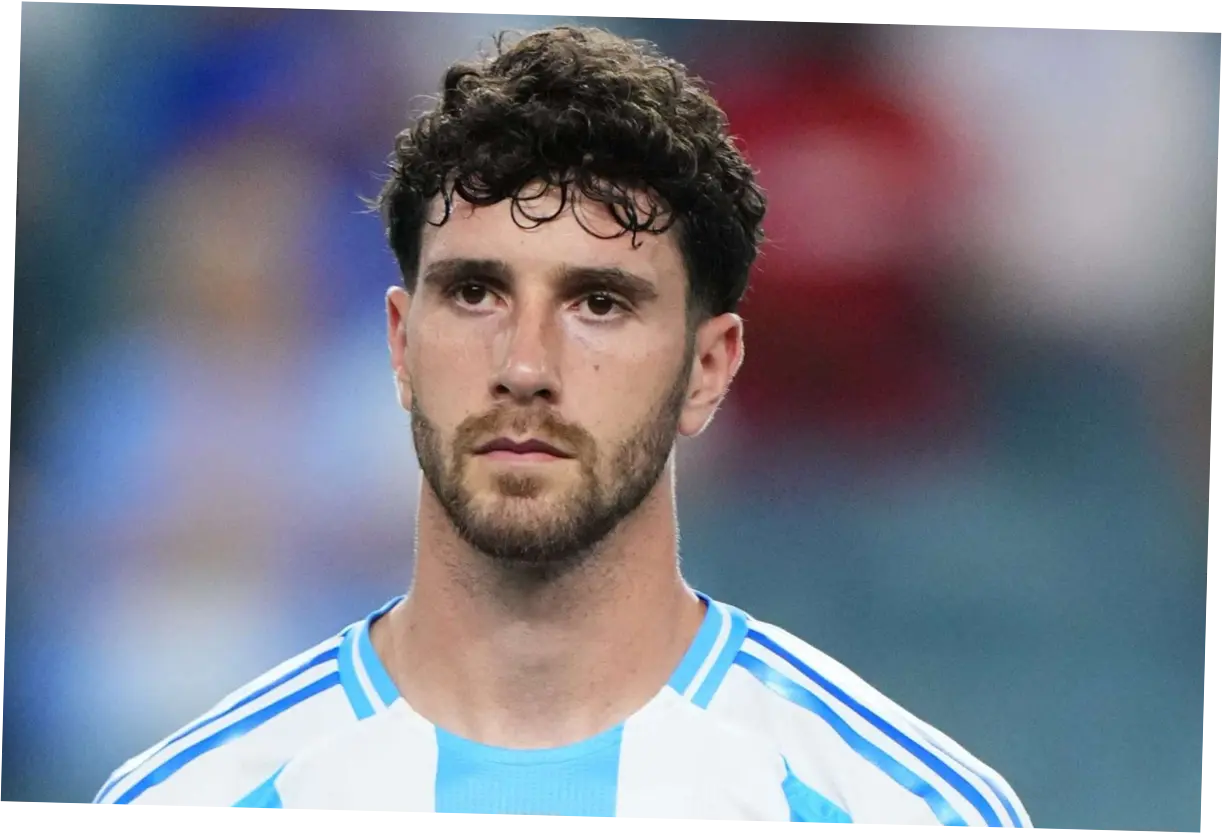 Marcos Senesi: Pemain Argentina yang Membuat Heboh di Dunia Sepak Bola