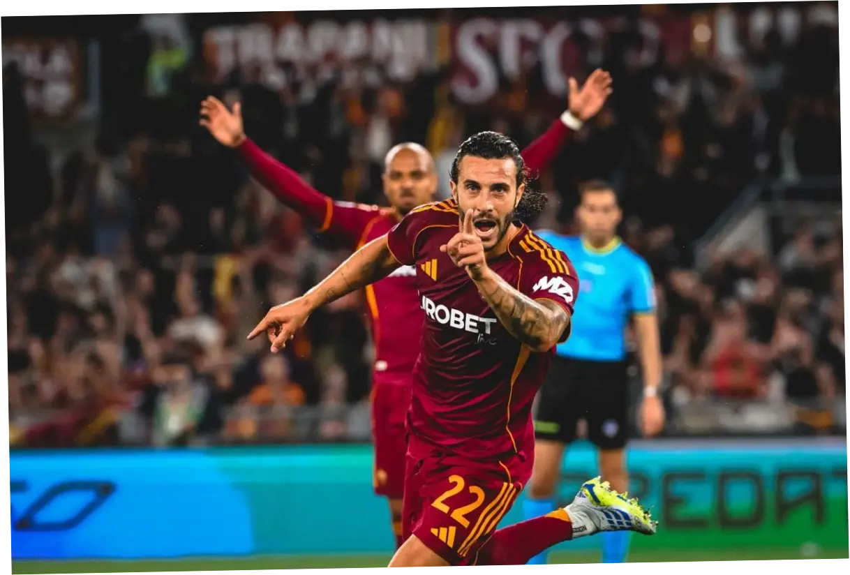 Roma Pimpin Persaingan Tiket Liga Champions di Serie A